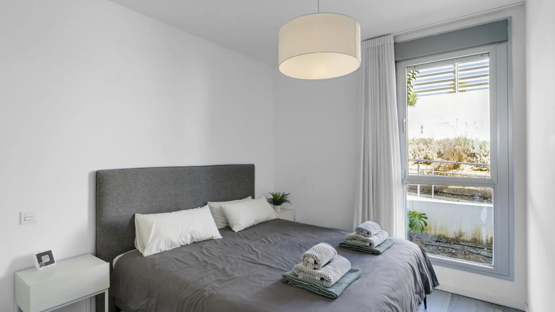 Oceana Views - 2 Bedroom Apartment 에스테포나 스페인